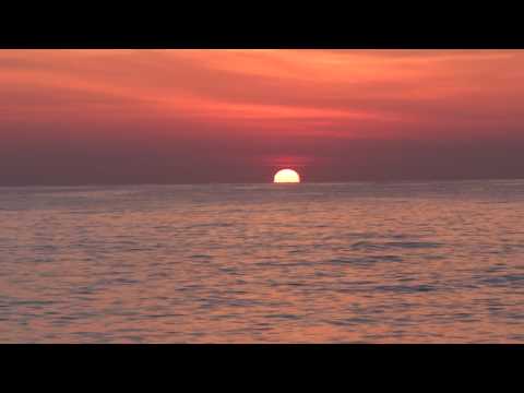 Antalya-Kemer Denizin Üzerinde Güneşin Doğuşu ( Büyüleyici Bir Güzellik) / 22 Kasım 2016