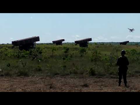 Vídeo: Quantos lançadores mlrs em uma bateria?