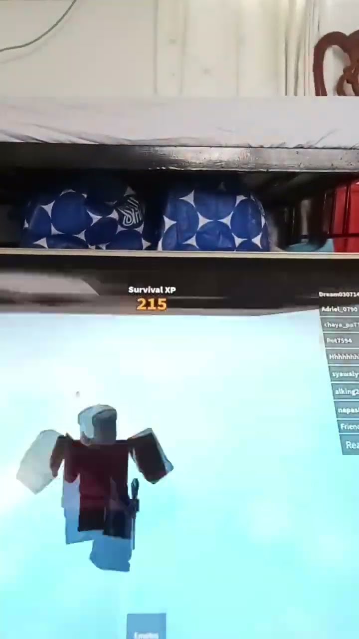 no clip roblox happy mod in YouTube
