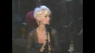 Lorrie Morgan - Something In Red