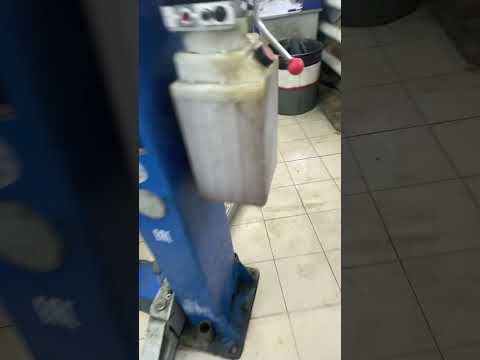 Хендай элантра , чистка дроссельной заслонки, автосервис Волгоград улица землячки 29