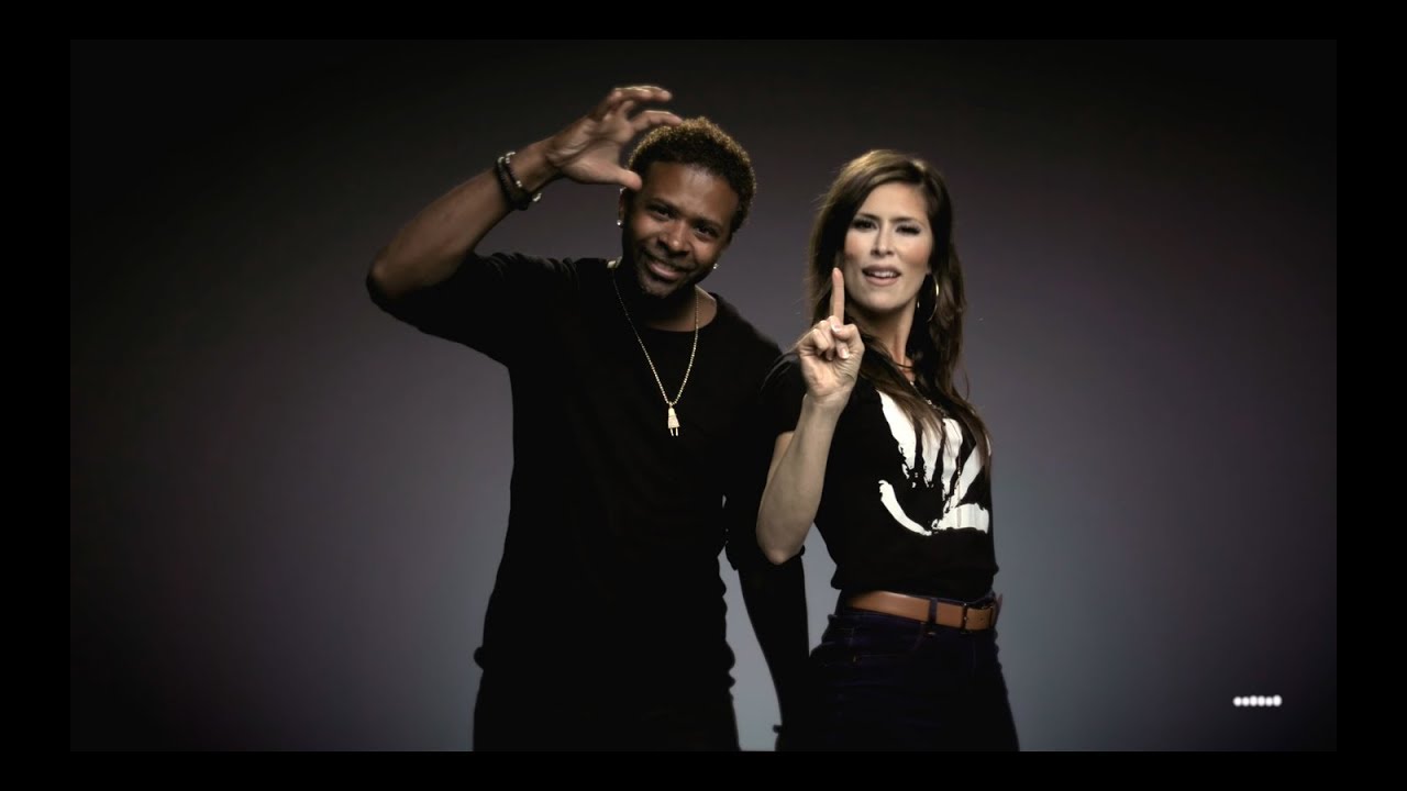 Carrie Underwood Champion ASL