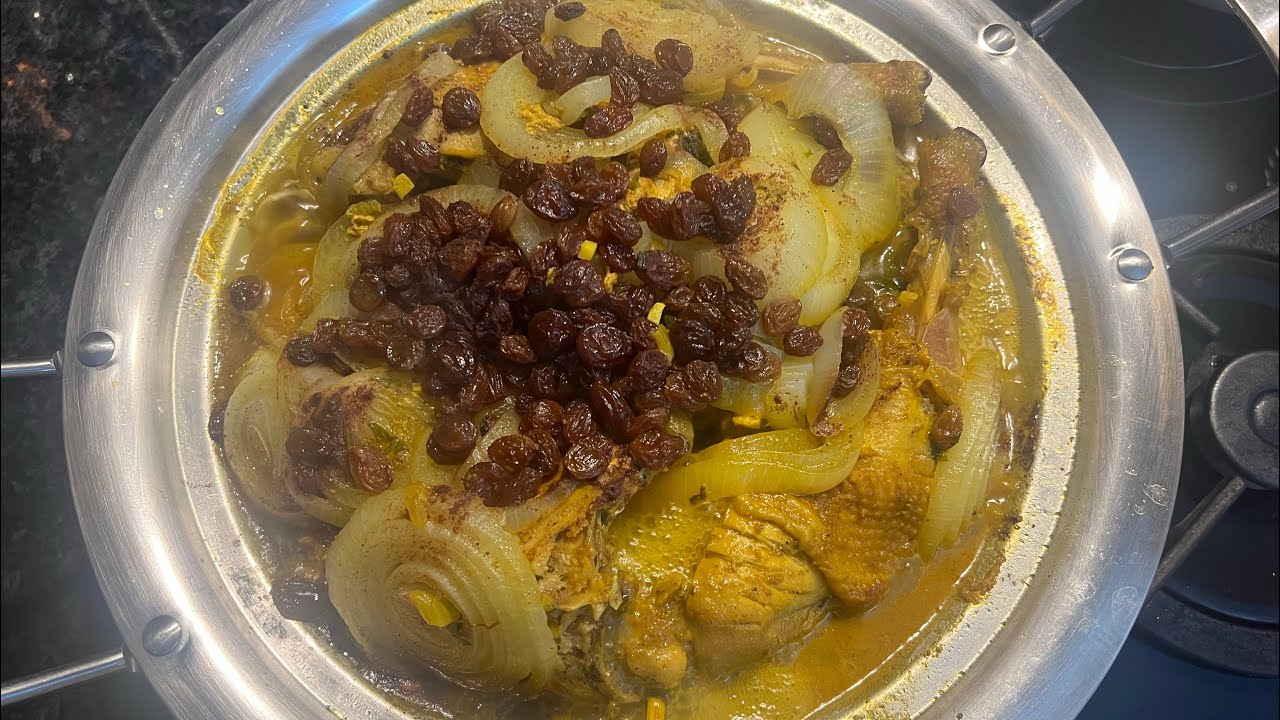 Tajine Poulet aux Saveurs Sucrées-Salées