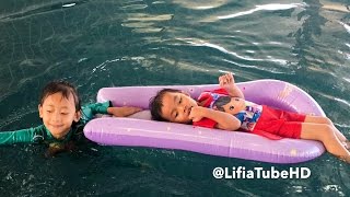 Liburan akhir pekan Lifia Niala ❤ Pool Float Inflatable Air Mattress