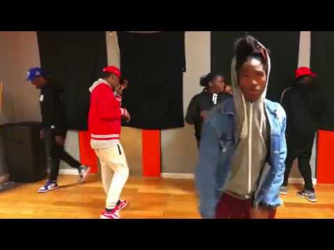 @ani973 Presents “Come & Get This HunnyBun” (Make It Wiggle) YFD x Ani