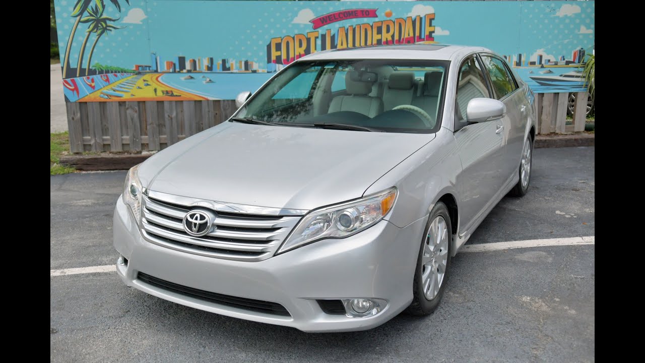 2011 Toyota Avalon – Clean, Spacious Sedan 4D 