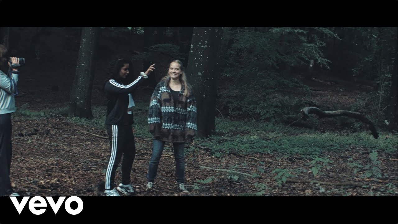 在 YouTube 上觀看「DNKL - Otherside」