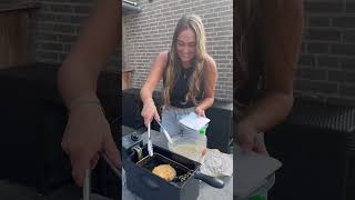 Download Lagu Is het een blijver voor in de vetvijver? Met vandaag 🥁het broodje bapao🥁 MP3