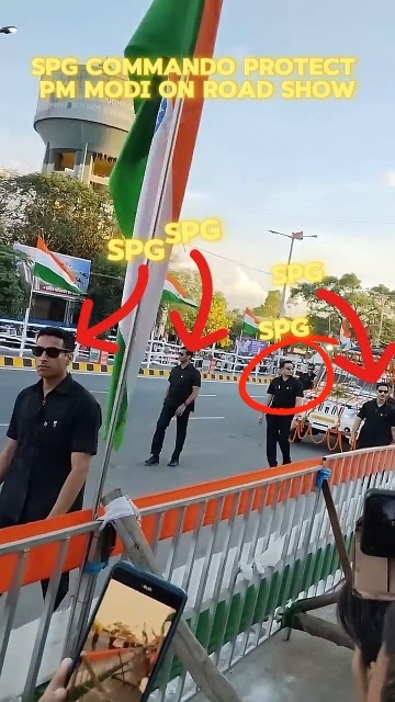 Spg Commando Modi SPG COMMANDO PROTECT PM MODI ON ROAD SHOW #trending #spg #commando # ...