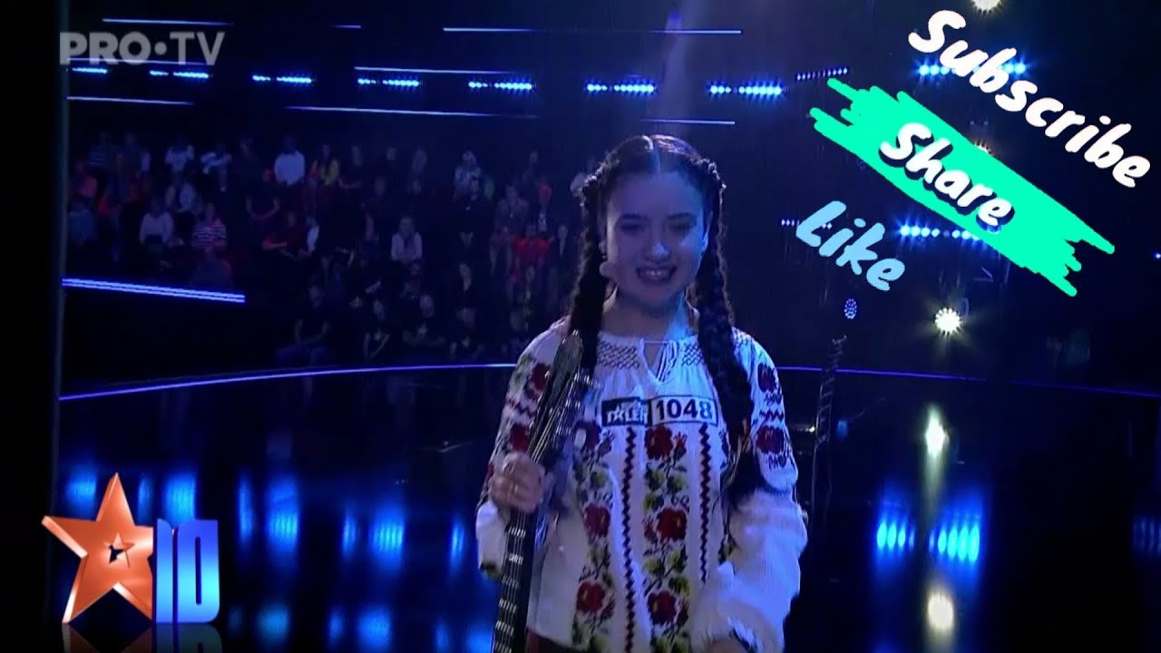 Cântec pentru părinți în interpretarea emoționantă a Danielei Pleșca, Bartoș și Smiley fascinati