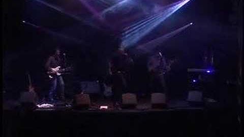 FlashCube at Granada -- Somebody Told Me