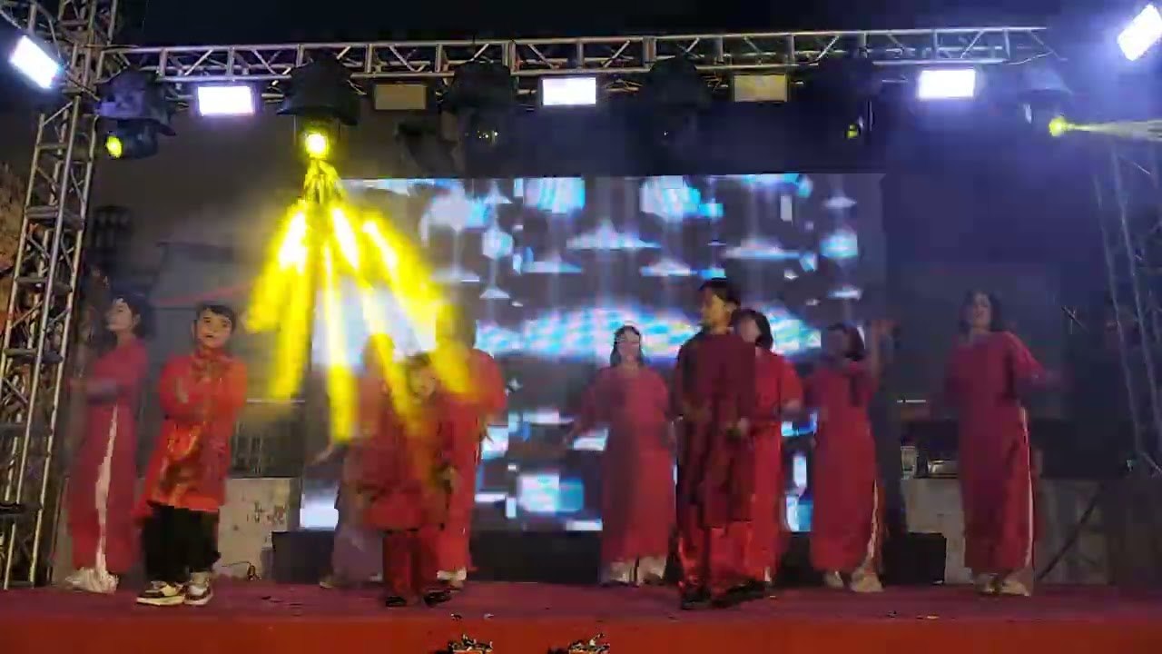 Nụ cười xuân, CLB thôn nhân mỹ 