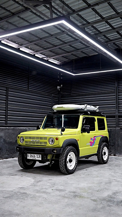 Suzuki Jimny JB74 with Mocpack Roofbox