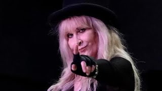 Mirage - Visions Of Fleetwood Mac Starbright Theatre Vegas Behind The Visions Scene By Christine