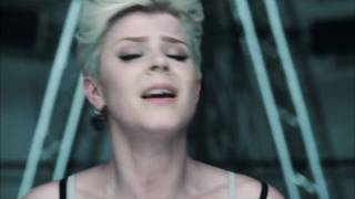 Robyn -  'Dancing On My Own' (Body Talk Official Video)