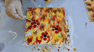 Creating Simple Floral Art with Fluid Acrylics and Bubble Wrap ~ Acrylic Pour Painting