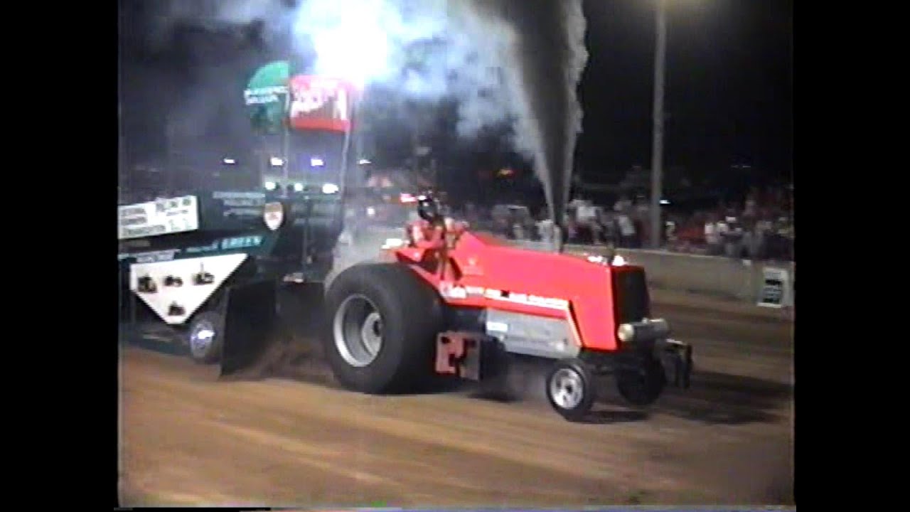 Illinois Tractor Pulling Association 1994 Nashville, Illinois 9,500 lb