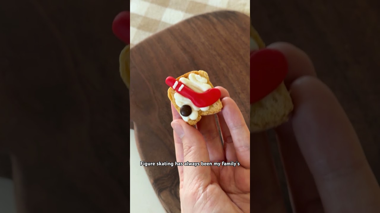 Просто пара тостов, подготовка к важному моменту. 