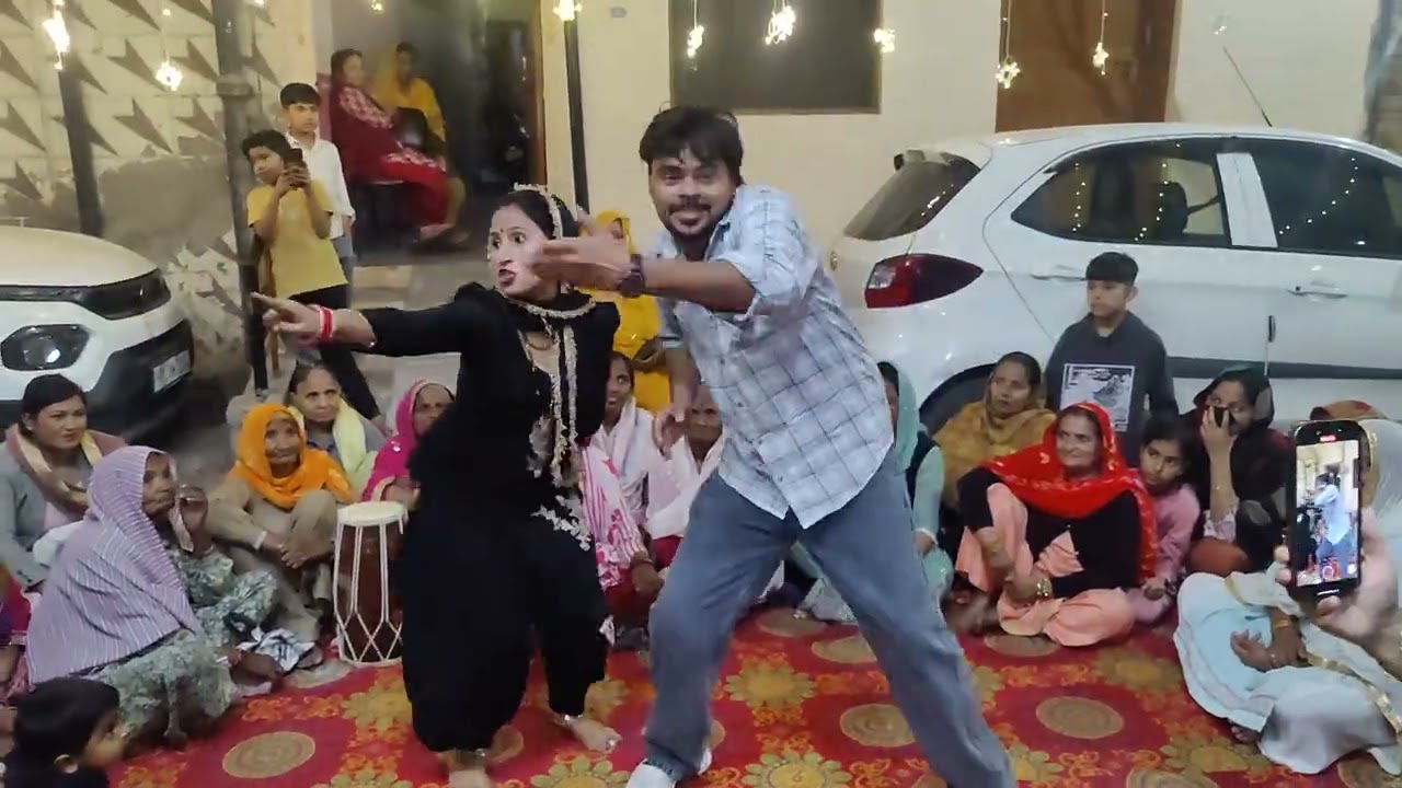 कंपटीशन हो गया आज तो