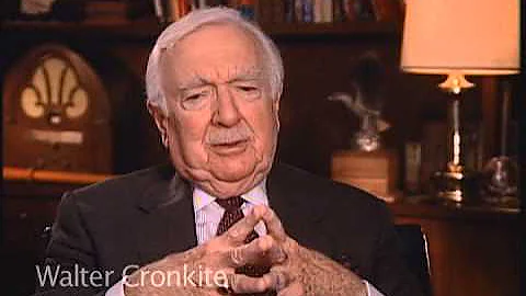 Archive Interviewees recall the Apollo Moon Landing in 1969 - EMMYTVLEGENDS.ORG