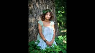 Aquarius Sun Cancer Rising It s Complicated Good Old-Fashioned HIPPIE