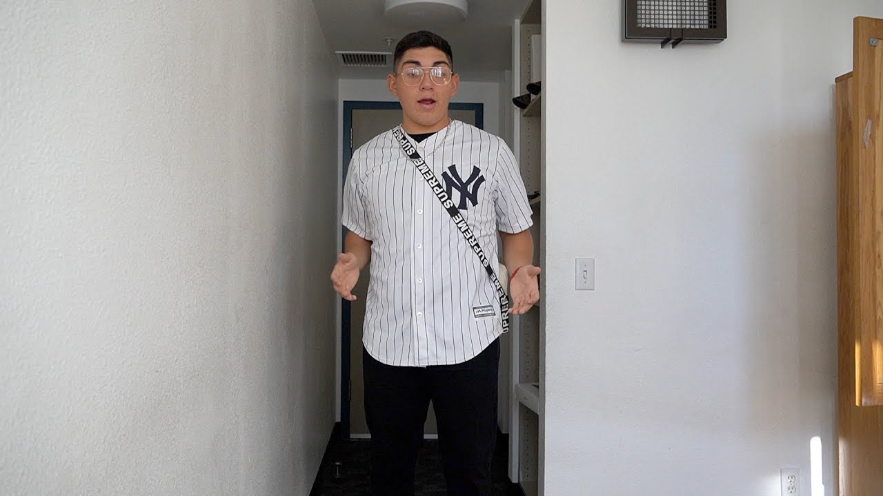 Fits From My Closet (FANNY PACK REVIEW/ESSENTIALS!!) | Vlog 7/23/20