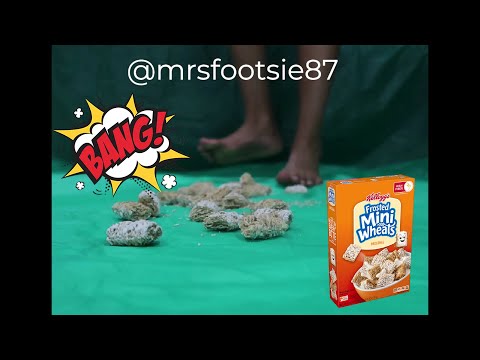 Feet Crushing Frosted Mini Wheats #ASMR
