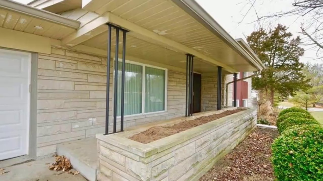 Homes for Sale 1107 East SOUTHPORT Road, Indianapolis, IN YouTube