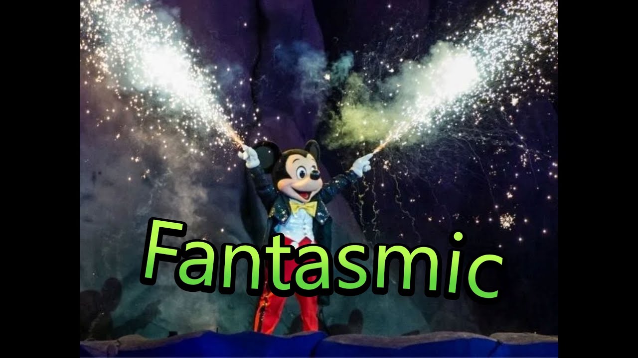 When the Holidays Meet the Magic: Fantasmic! Shines Brighter at Christmas