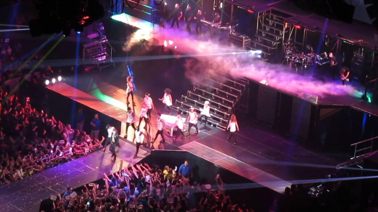 Believe Justin Bieber Live Td Garden Boston Youtube