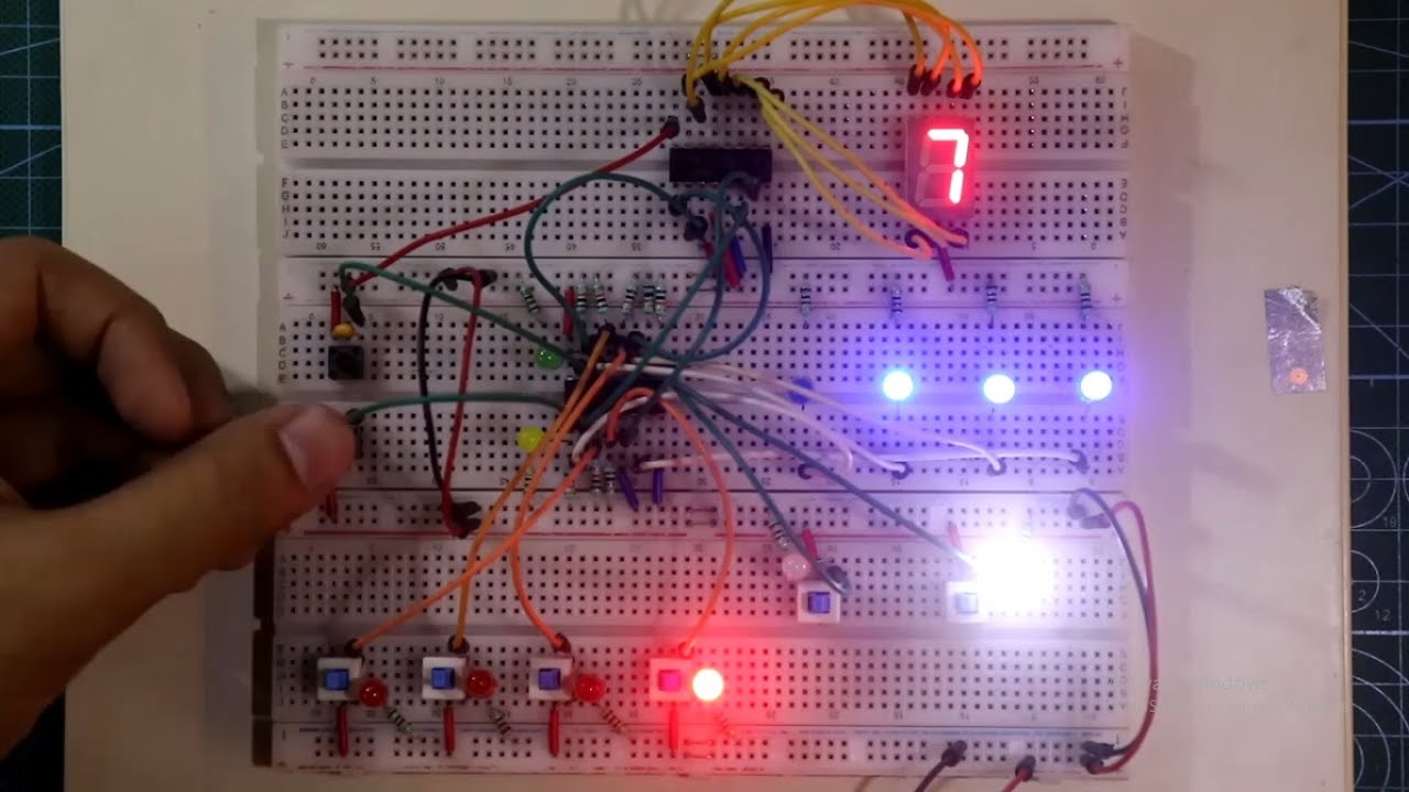 CD4029 | Up down decade counter IC 4029 - YouTube