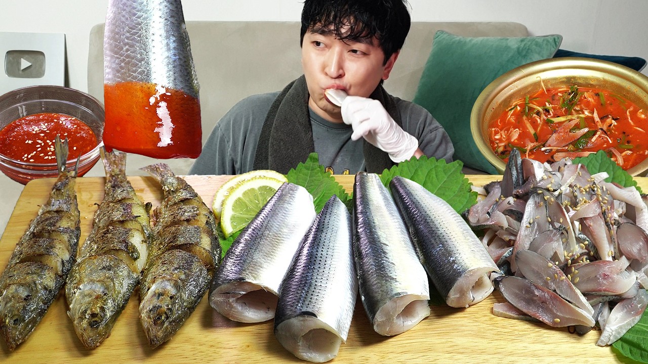 뼈채로 씹어먹는 여름 전어!! 통전어 전어회 전어구이 먹방(Ft.전어물회) 혼술 리얼먹방 Raw Gizzard shad MUKBANG ASMR EATINGSHOW