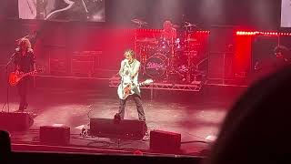 The Darkness Mistletoe and Wine & Heart Explodes at Oxford New Theatre March 2025