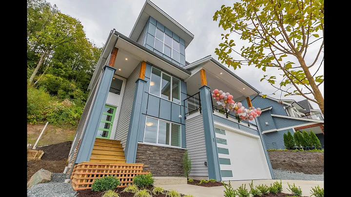 Real estate video tour of 6262 Rexford, Chilliwack...