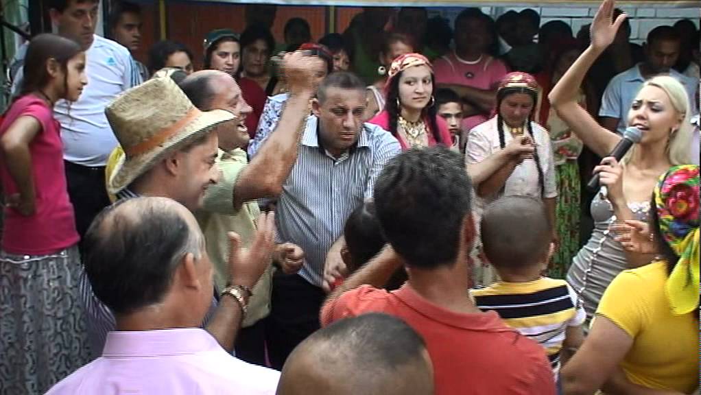 DENISA LIVE - MA IUBESTE CINEVA (CUZA VODA *EXCLUSIV* 1)