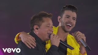 Video thumbnail of "Leonardo - Talismã / Temporal de Amor / Solidão (Ao Vivo) ft. Gusttavo Lima"