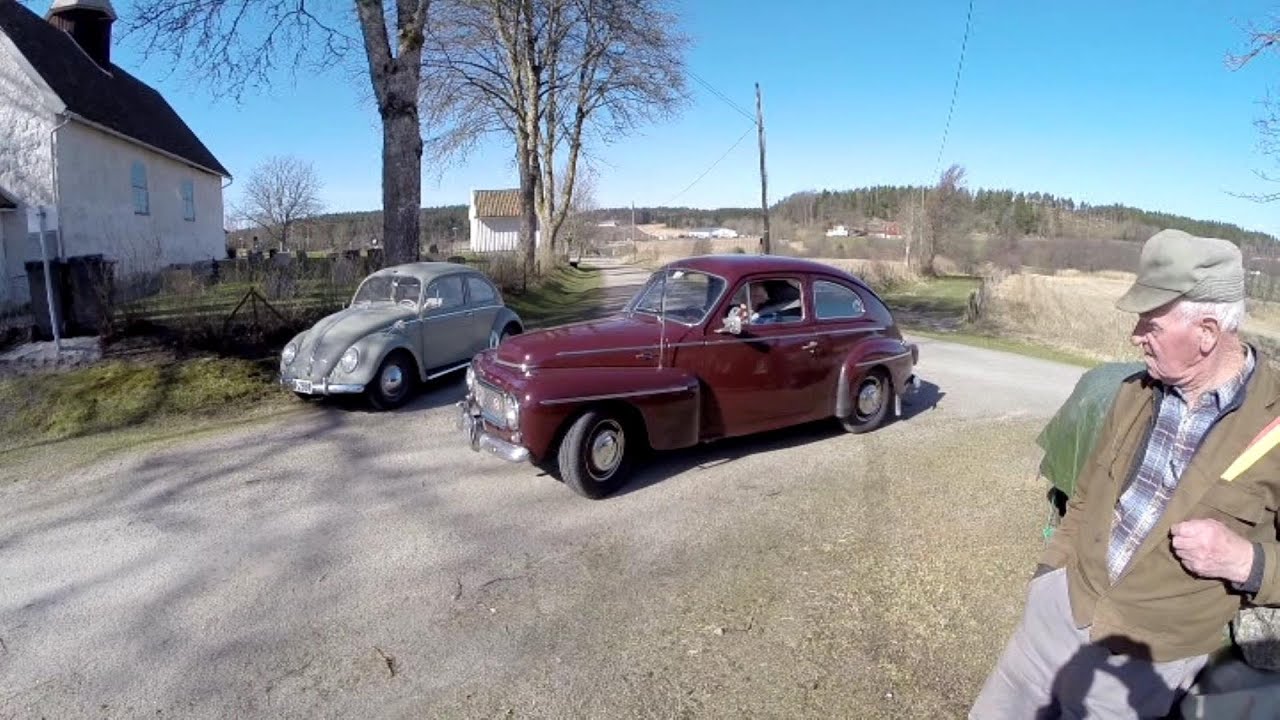 Med gamle biler på Riksvei 1