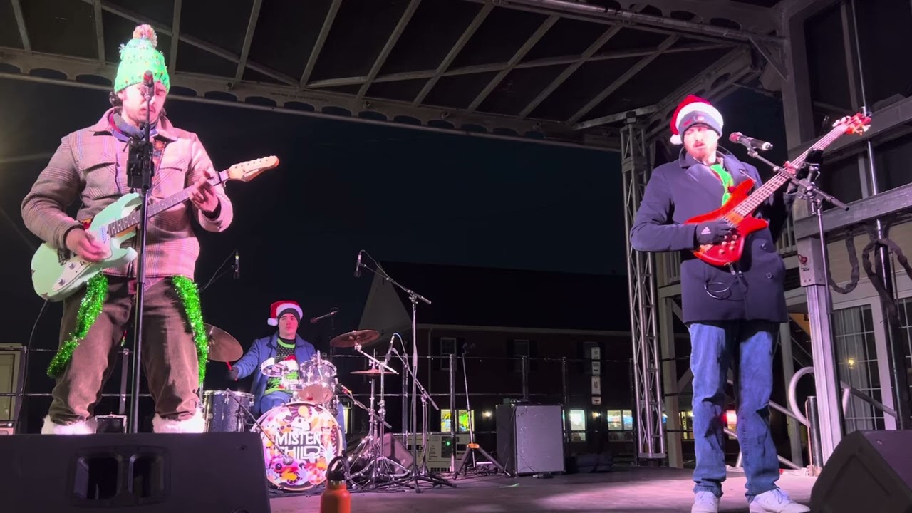 Mister child/astrovan/(mt.joy cover)Christmas in Columbian Square/South Weymouth 