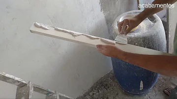 Como colocar barra de gesso na parede?