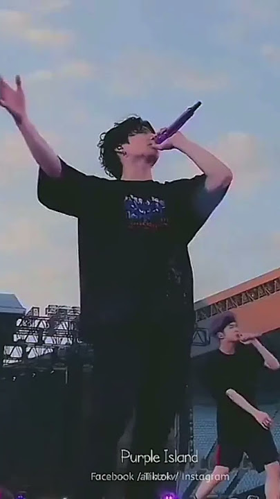 BTS feel the magic in the air💜😎credit to the owner of this video💜