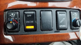 What does the SNOW mode switch do?
