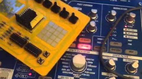 Mute Synth II sent through Korg EMX into Audiomulch and Glitchmachines plugins)