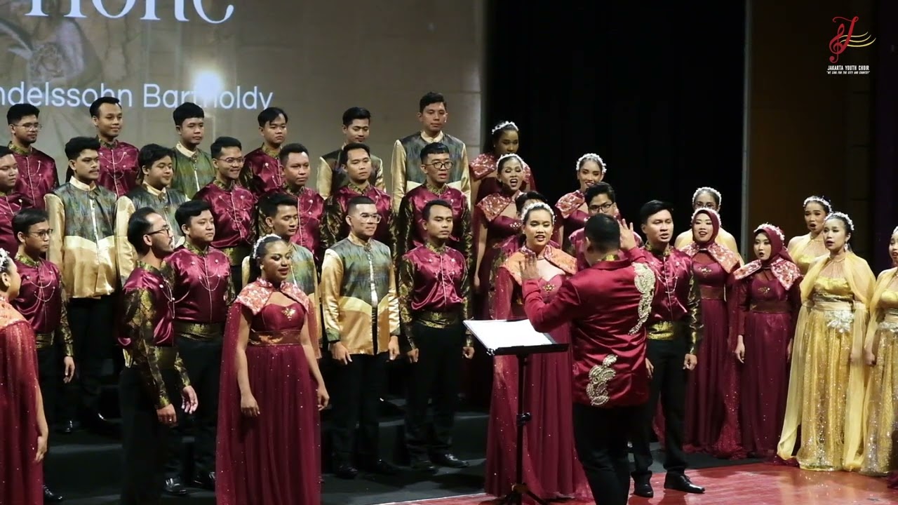 Ehre Sei Gott in der Höhe (Felix Mendelssohn) - Jakarta Youth Choir