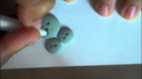 "Simple Scrapbooking Video" Embellish Your Own Buttons from @lainehmann of Layoutaday.com