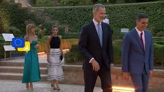 Pedro with his wife María Begoña Gómez Fernández met with the King and the Queen Letizia of Spain!