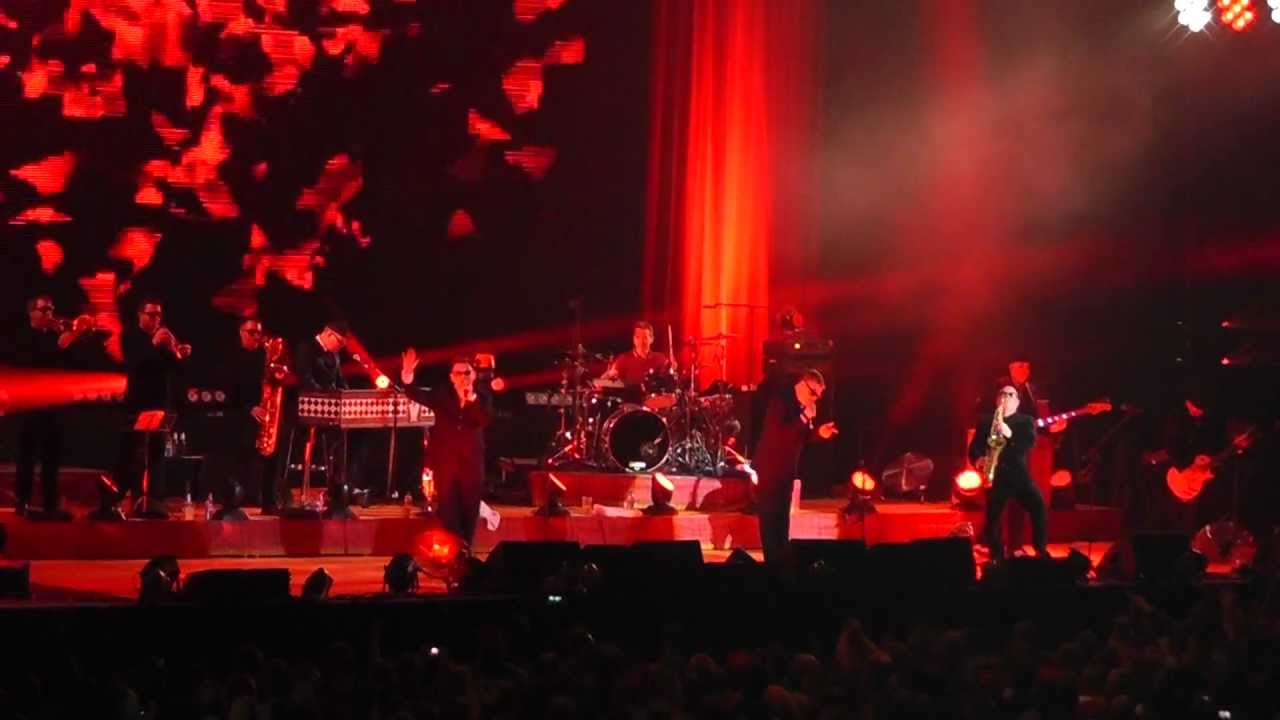 Madness - It Must Be Love (Live Birmingham UK)