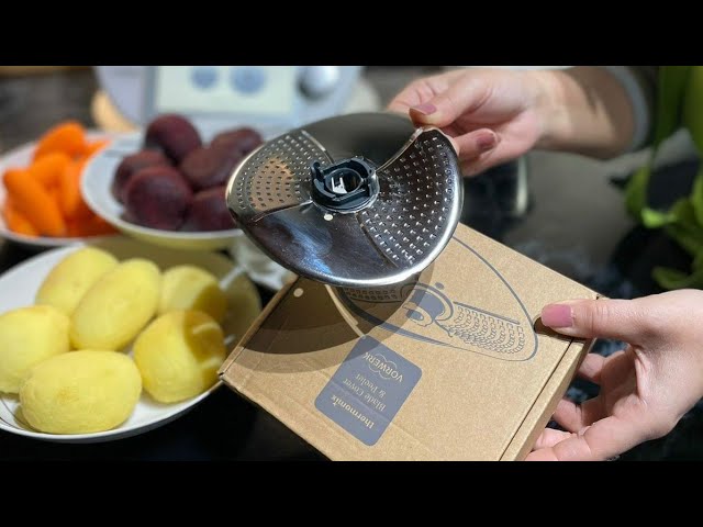 Test Mixcover Eplucheuse Veggi : l'accessoire de découpe qui manquait au  Thermomix - Les Numériques