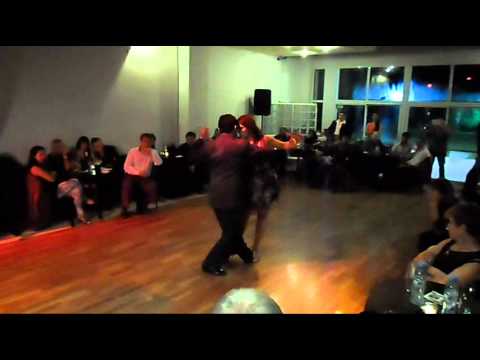 Karina Colmeiro & Claudio Cortejarena en Rosario - "El Revire" 02-04
