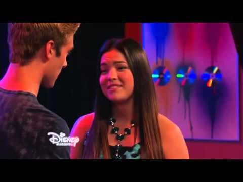 Video: Does jasmine and logan date in I did't do it?