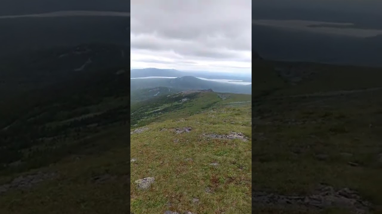 Вершина хребта Нургуш.